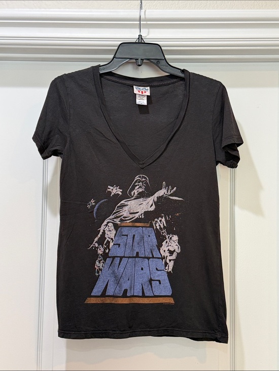 Junk Food Clothing Tops - Star Wars Women's T-shirt